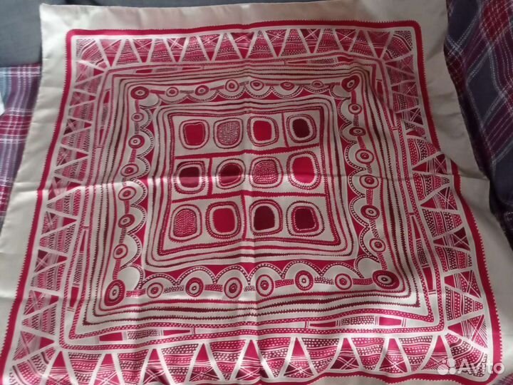 Платок и шарф