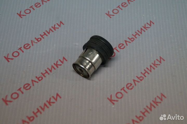 Nissan 25335-AV60A Прикуриватель