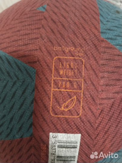 Футбольный мяч