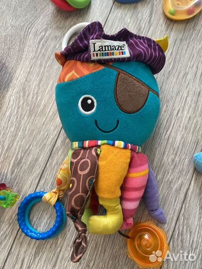 Подвесные игрушки для малыша