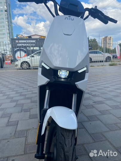 Электромопед NIU F 100