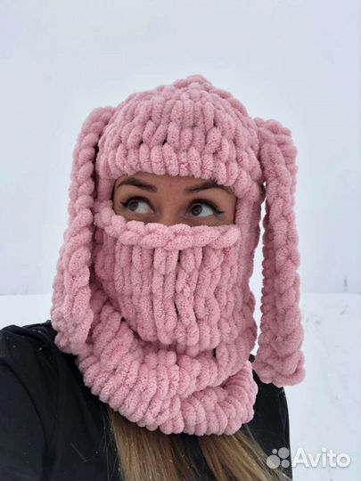 Вязаная балаклава с ушками