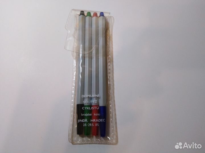 Канцелярия ручки скрепки СССР