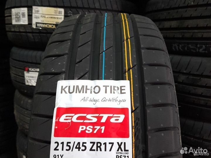 Kumho Ecsta PS71 215/45 R17 91Y