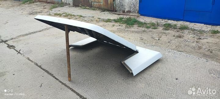 Крышка багажника Фольксваген amarok