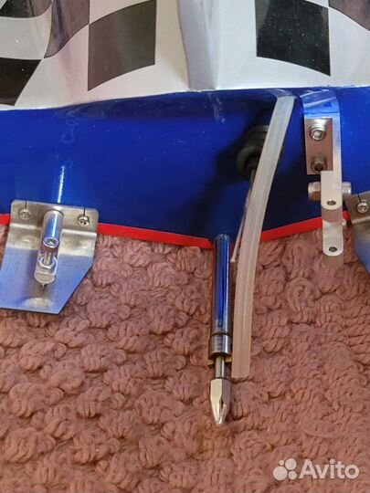 Радиоуправляемый катер Volvo