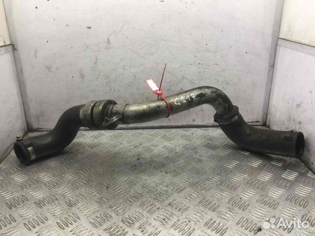 Патрубок интеркулера Volvo V70 B5244s