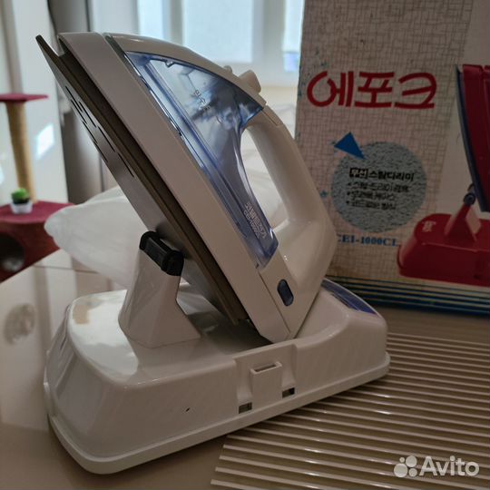 Утюг беспроводной