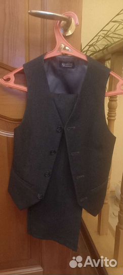 Школьная форма серая