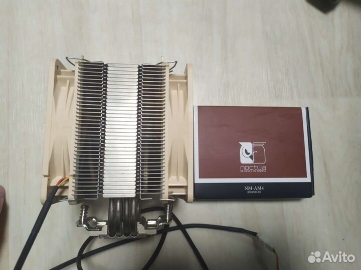 Кулер процеccорный Noctua U12P SE + крепление AM4