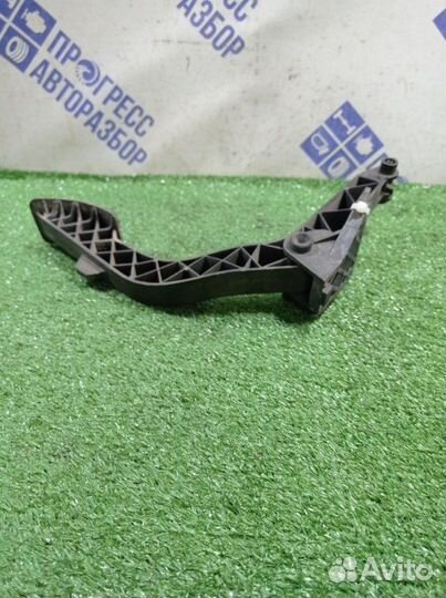 Педаль газа Mercedes-Benz Ml W163 кроссовер 4.3