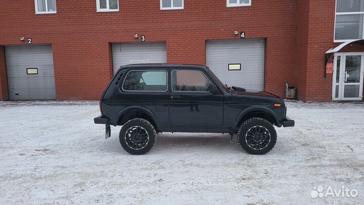 LADA 4x4 (Нива) 1.7 МТ, 2017, 54 000 км