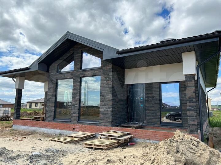 Дом 150 м² на участке 8 сот.