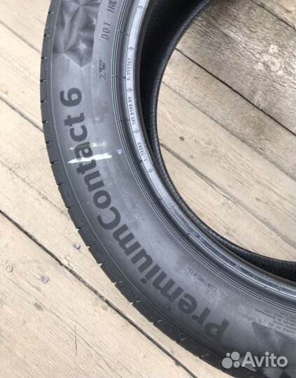 Continental PremiumContact 6 215/55 R17 94V