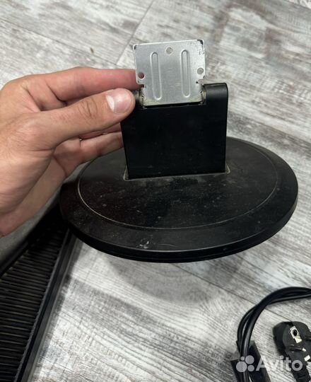 Монитор Samsung 19 дюймов 1440x900