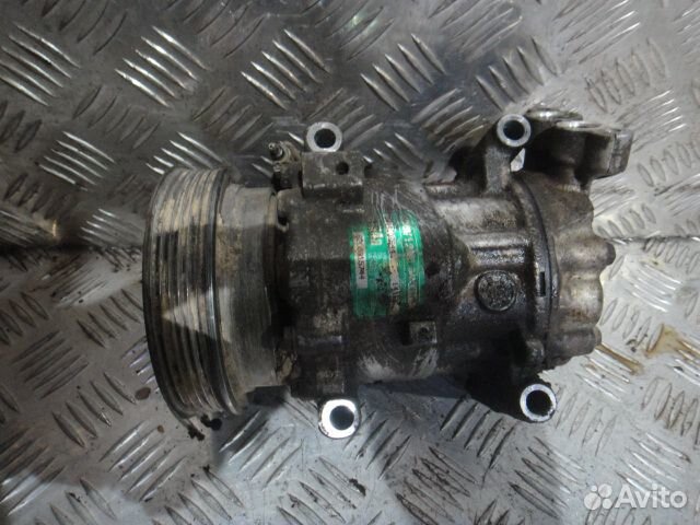 Компрессор кондиционера Clio 2 (98-05) /Symbol (03