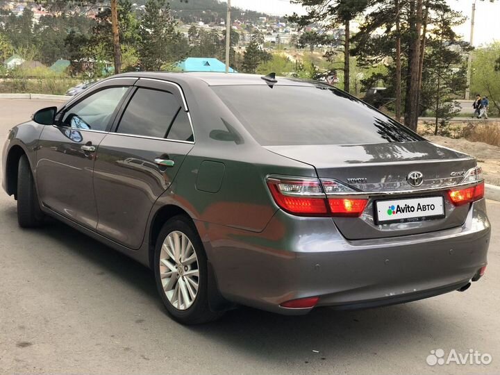 Toyota Camry 2.5 AT, 2015, 130 000 км