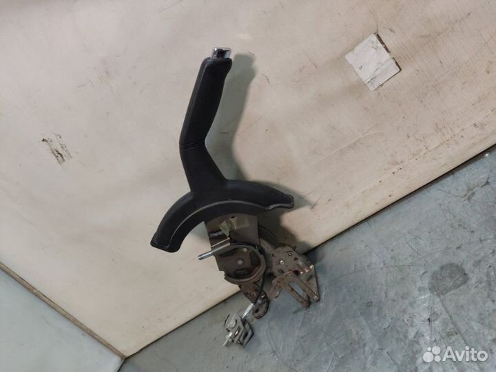 Ручка ручного тормоза Hyundai Solaris седан G4FC