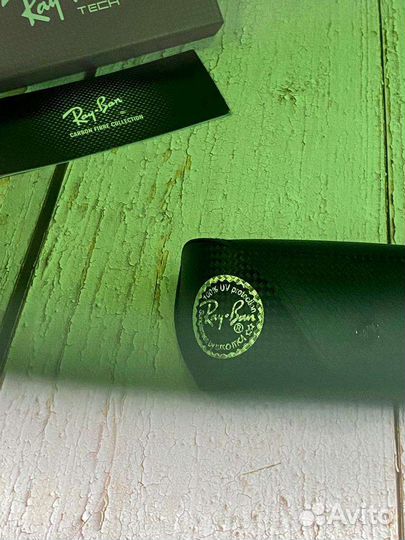 Очки солнечные с полным комплектом