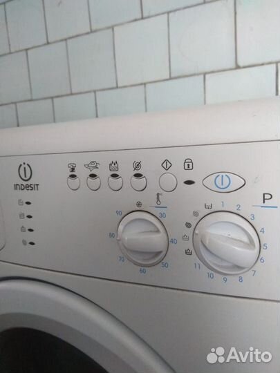 Стиральная машина indesit 5кг