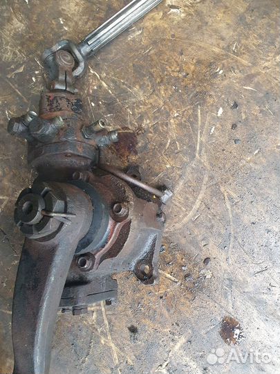 Редуктор рулевой гур маз