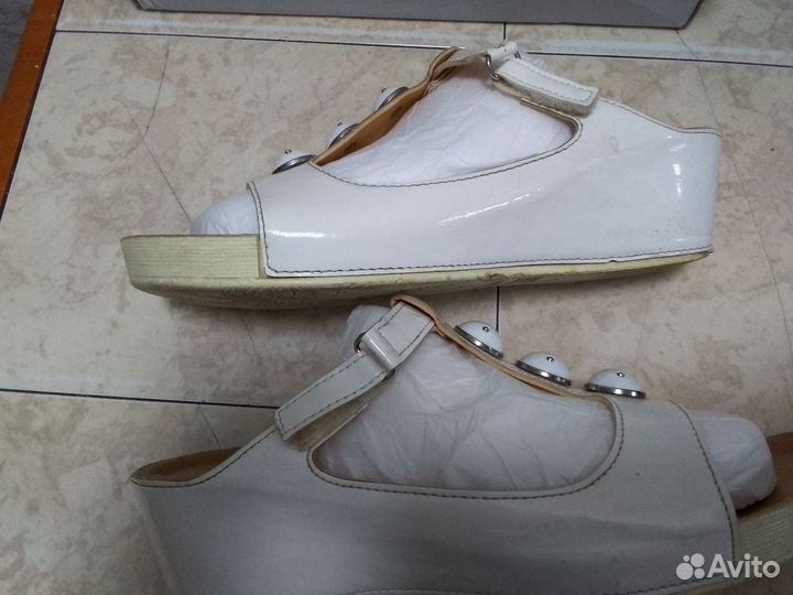 Летняя женская обувь