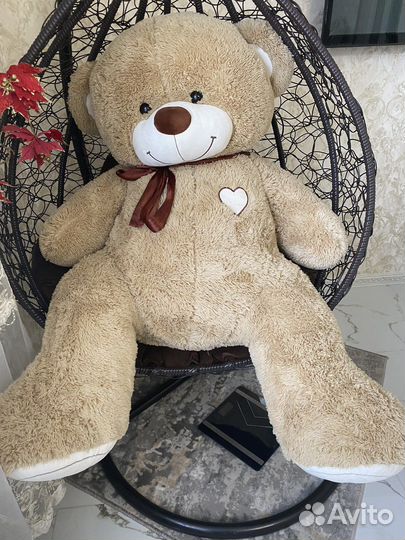 Плюшевый медведь