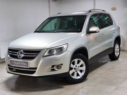 Volkswagen Tiguan 2.0 AT, 2009, 183 800 км