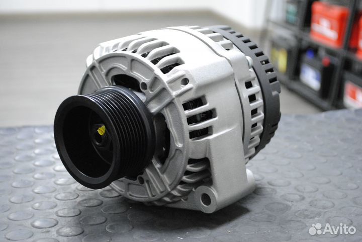 Генератор John Deere, Steyr, Claas, Case 12V 150А