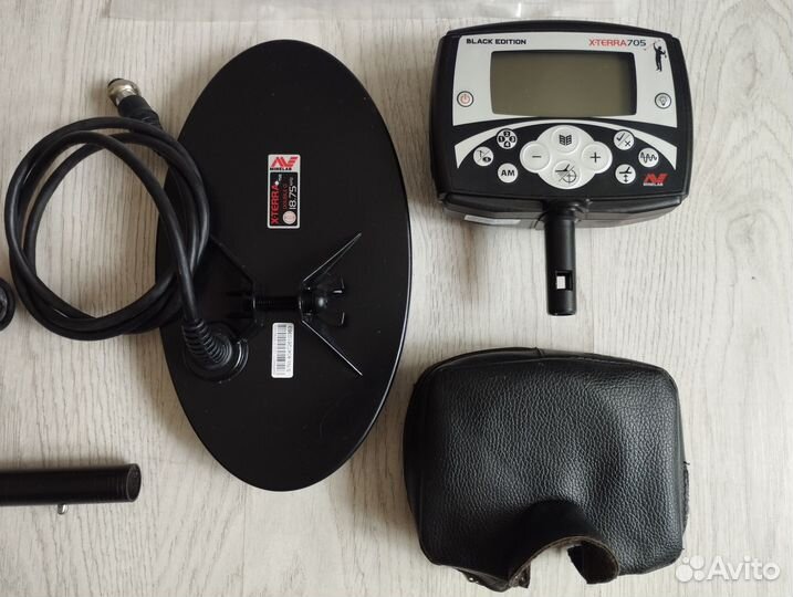Металлоискатель Minelab X-Terra 705 Black