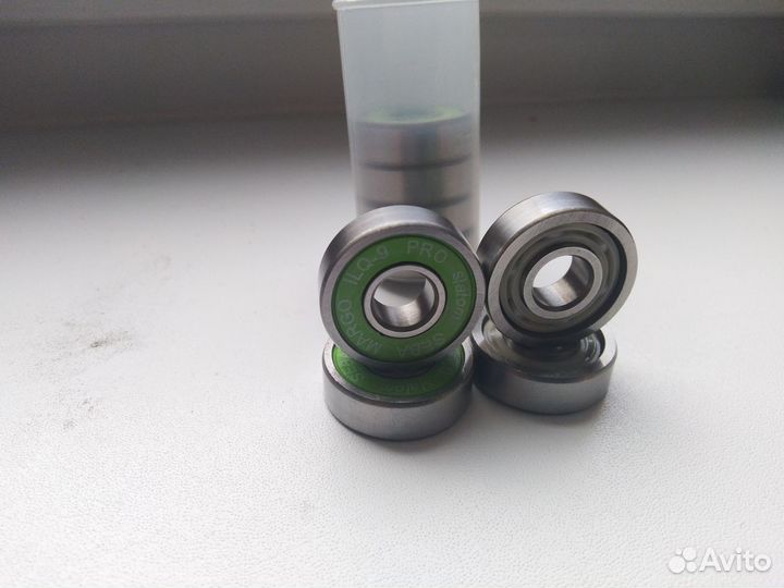 Подшипник 608 ZZ RS abec 7 9 11 Керамика 8x22x7