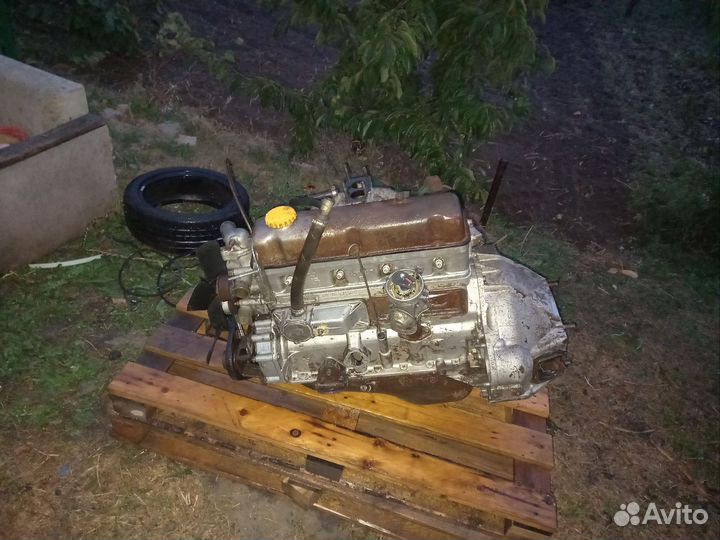 Двигатель умз 4215