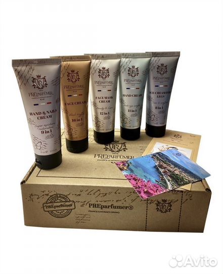 Подарочный набор косметики для женщин