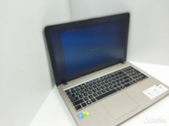 Ноутбук asus R540N