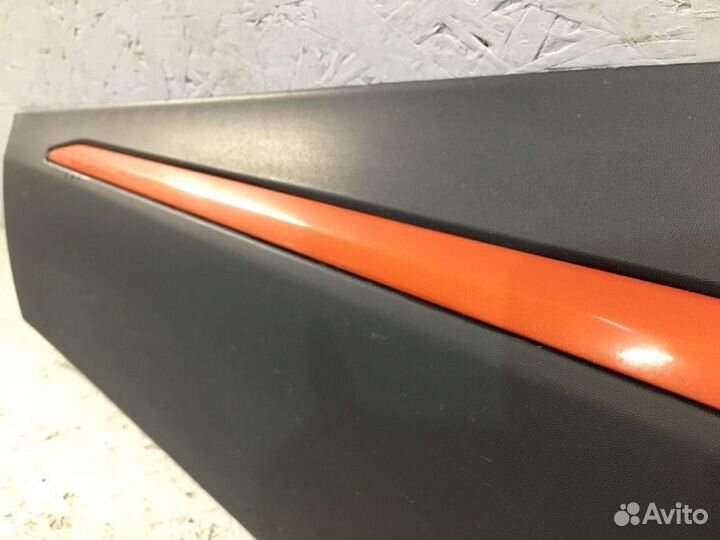 Молдинг двери передний левый Renault Kaptur