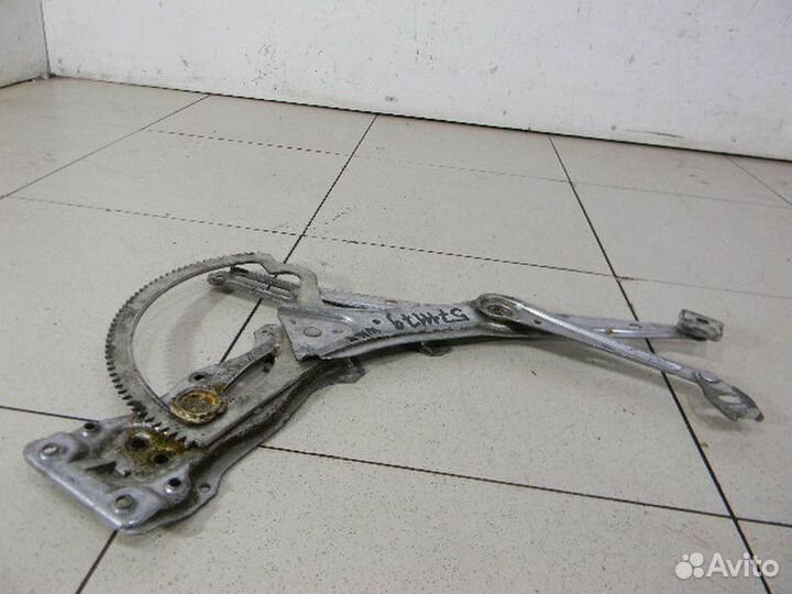 Стеклоподъемник электрический передний правый