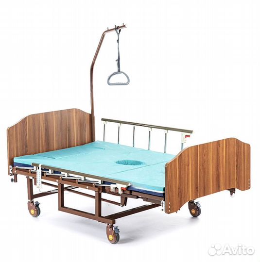 Медицинская кровать для ухода за больными