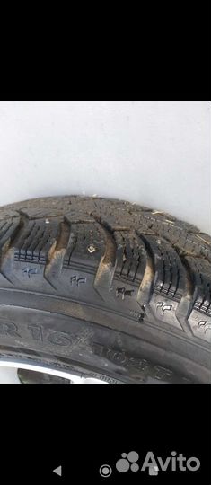 Nokian Tyres Hakkapeliitta 5 215/65 R16