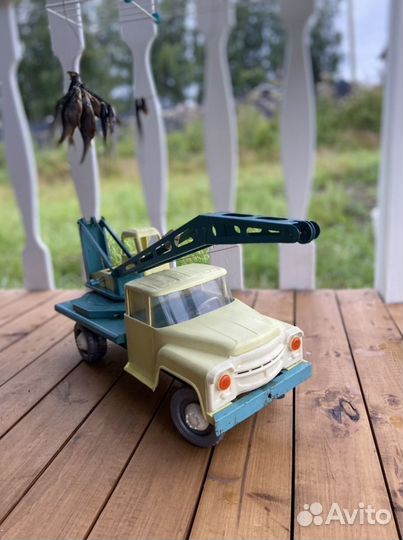 Автомобиль игрушка ЗИЛ -130