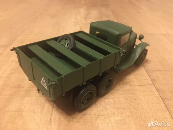 Модель грузовика