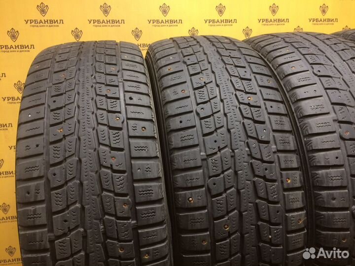 Dunlop SP Winter Ice 01 215/60 R16 95T