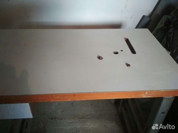 Стол от швейной машины