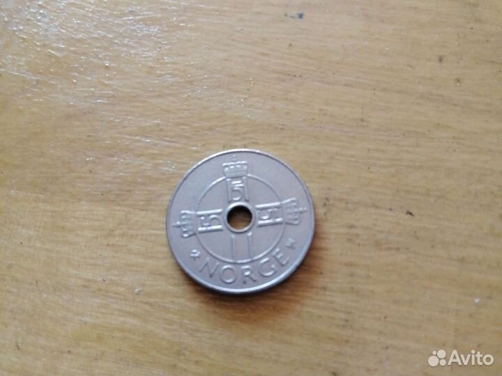 Монета норвежская 1 крона