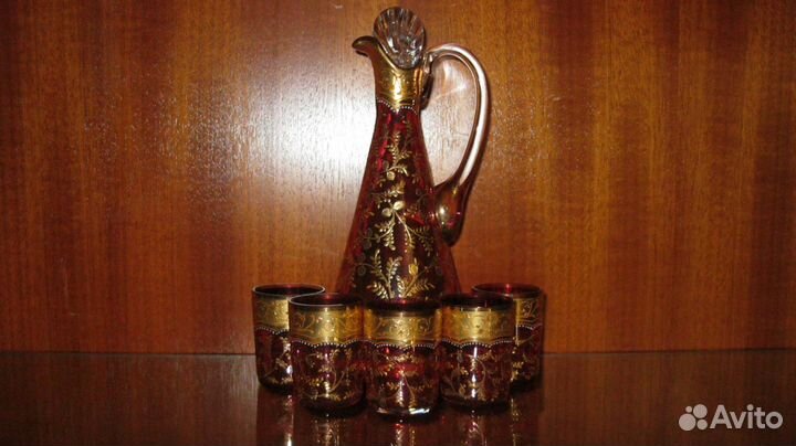 Редкость Графин из красного хрусталя и 5 стопок