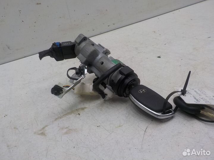 Замок зажигания на Hyundai Solaris 819101R000