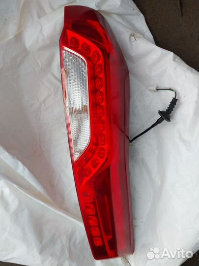 Задний фонарь Nissan X-Trail T31 Рестайлинг