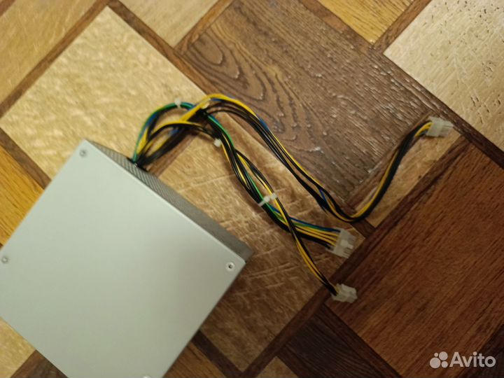 Блок питания Lenovo
