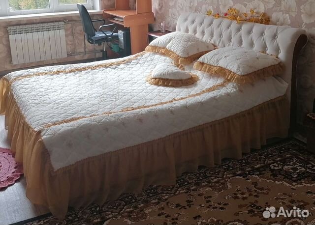 Двуспальная кровать с матрасом бу купить в Воронеже | Товары для дома и ...