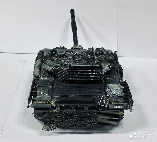 Сборная модель танка Т-72 1/35