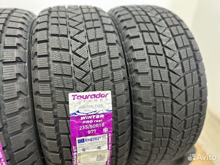 Tourador Winter Pro TSS1 235/50 R18 97T